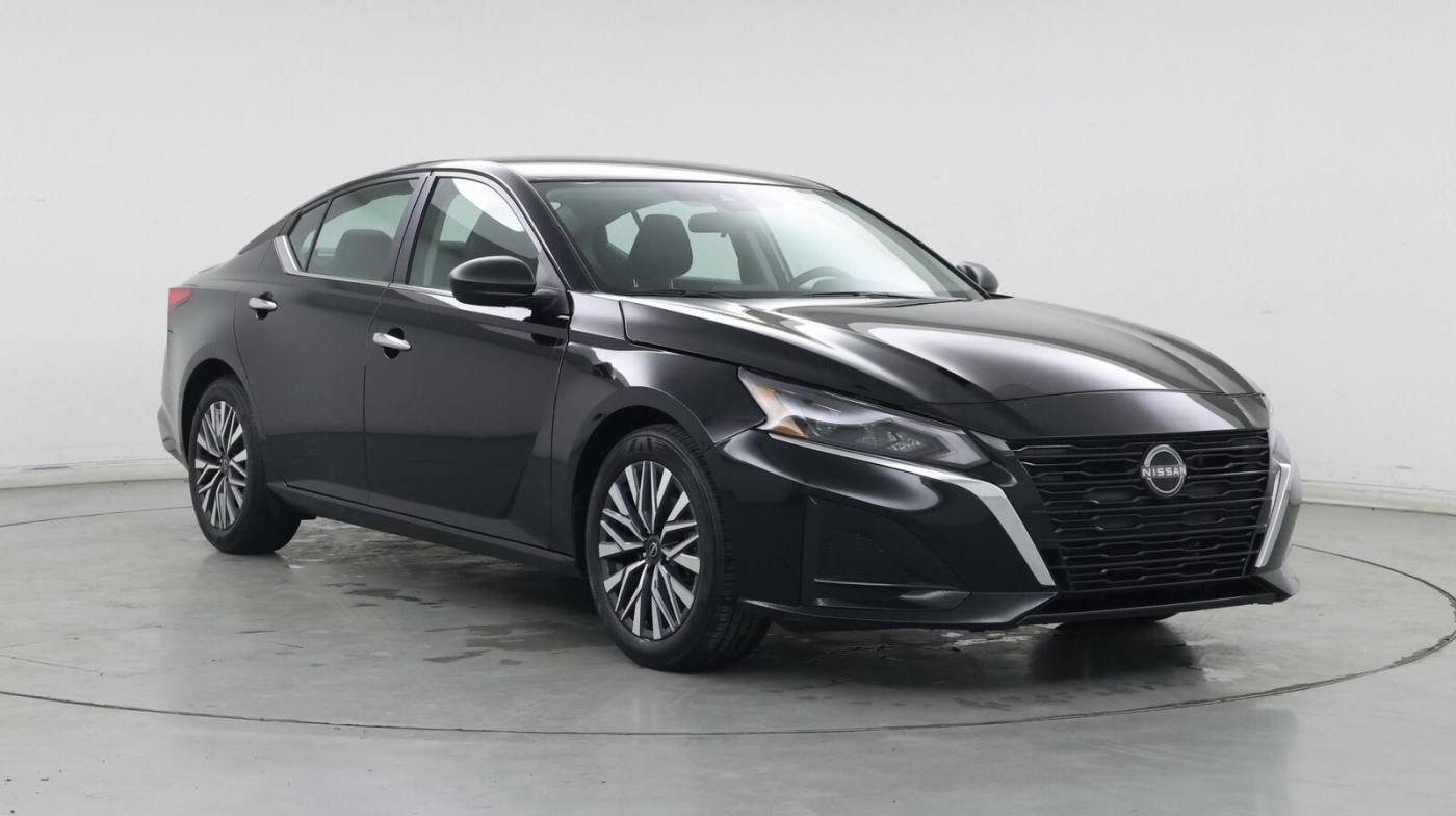 2024 Nissan Altima SV — Sedan — 12,133 mi — Cincinnati, OH