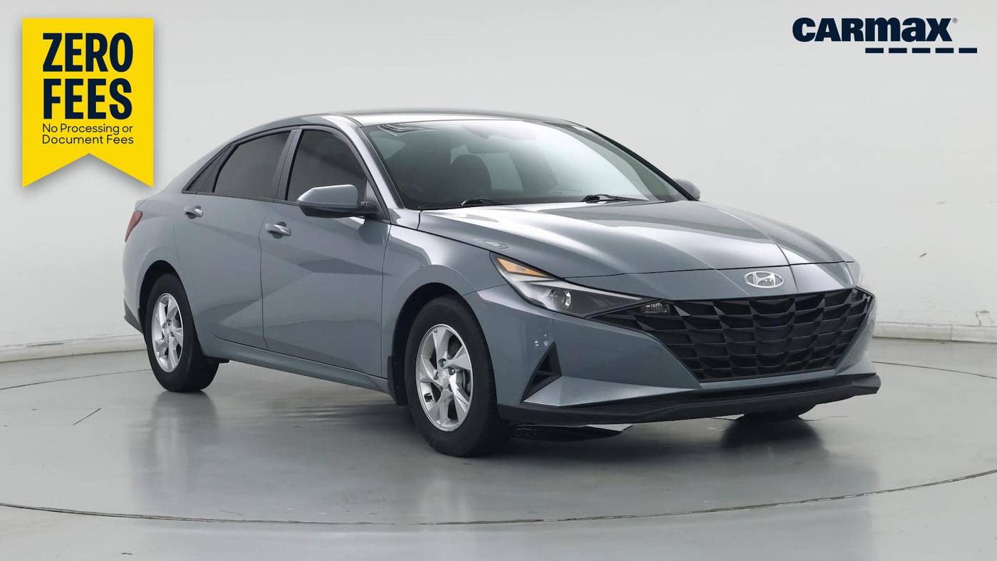 2023 Hyundai Elantra SE