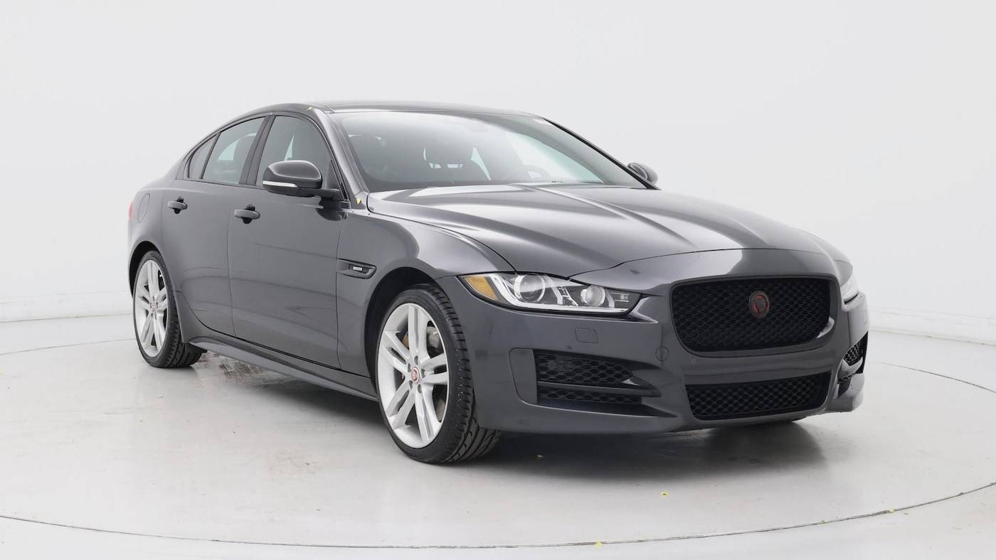 2017 Jaguar XE
