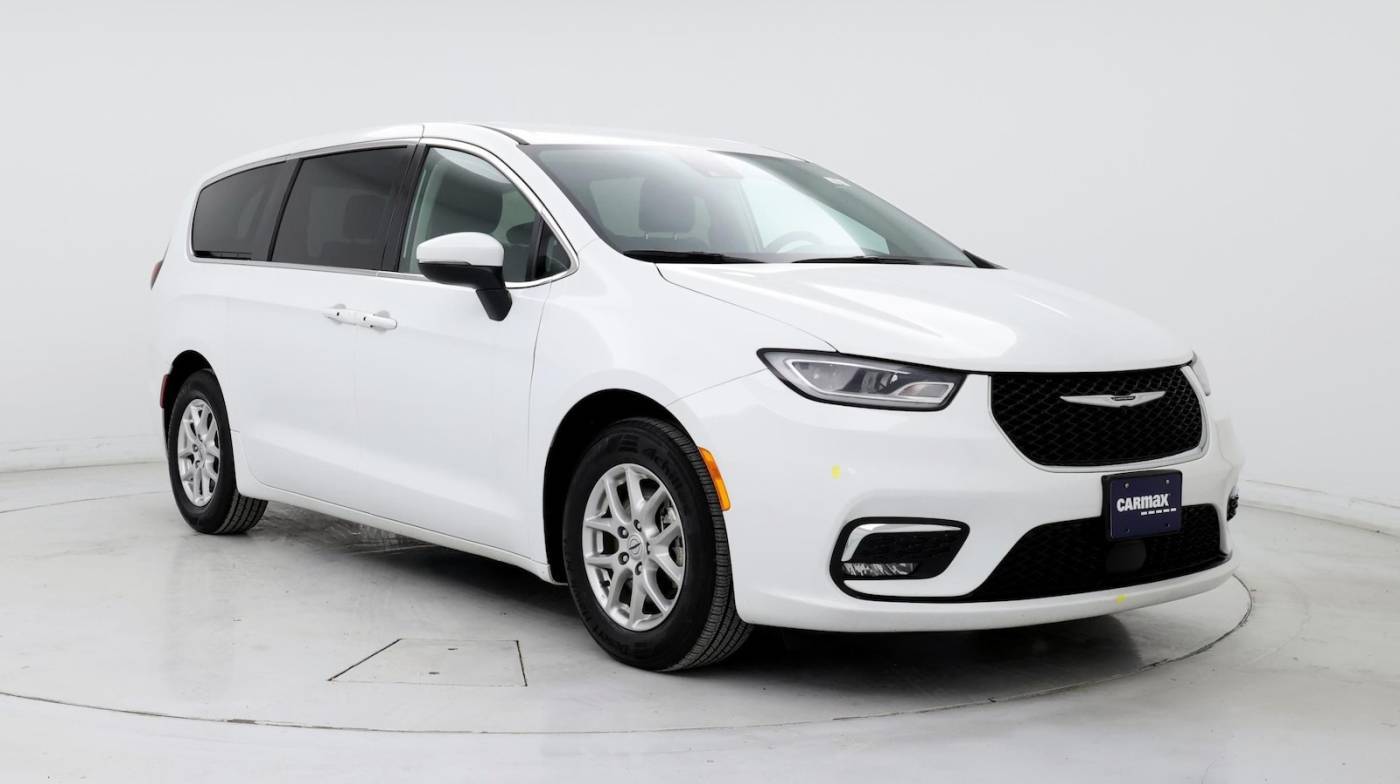 2023 Chrysler Pacifica Touring L — Minivan — 58,622 mi — West Carrolton, OH