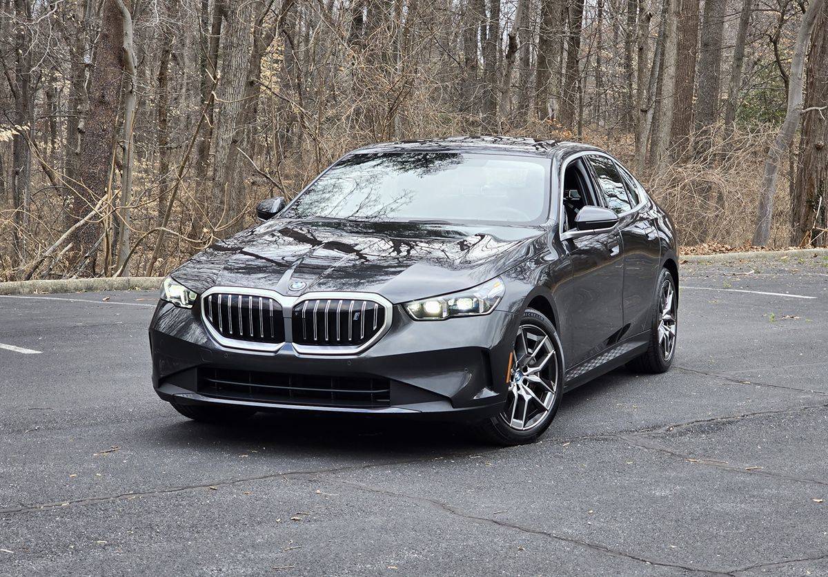 2024 BMW i5 eDrive40 — Sedan — 10,606 mi — Silver Spring, MD
