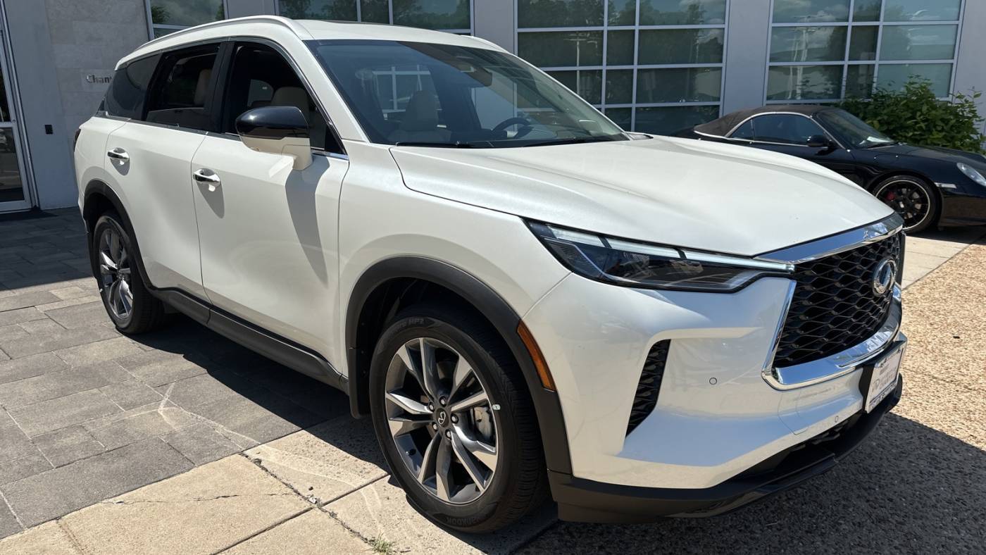 2025 INFINITI QX60 LUXE — SUV — 14,408 mi — Chantilly, VA