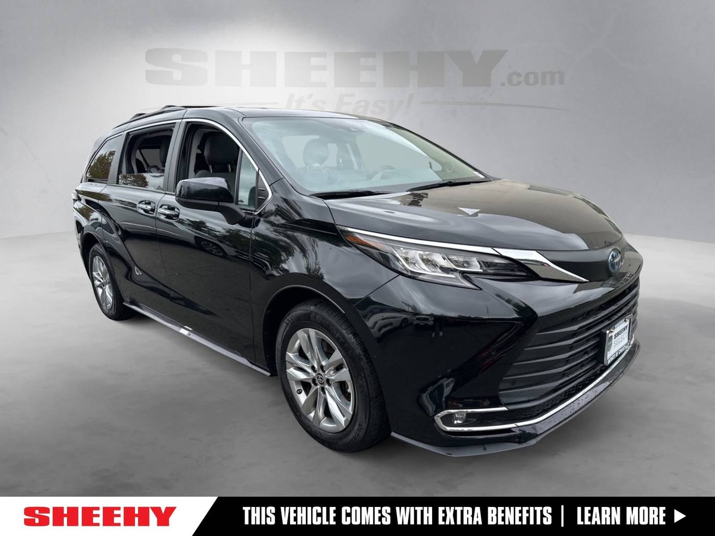 2022 Toyota Sienna XLE — Minivan — 55,750 mi — Chantilly, VA