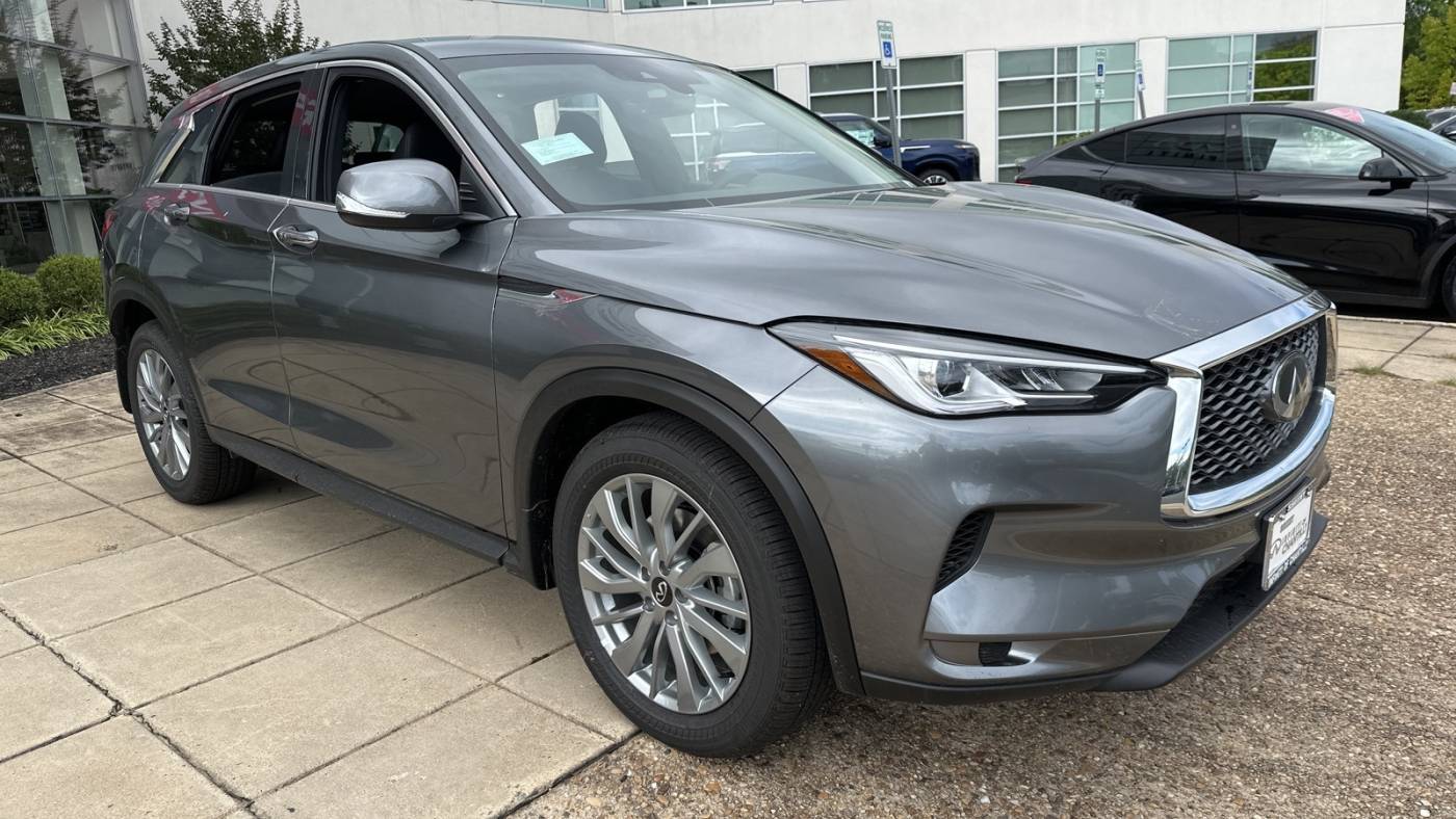 2025 INFINITI QX50 PURE — SUV — 14,405 mi — Chantilly, VA