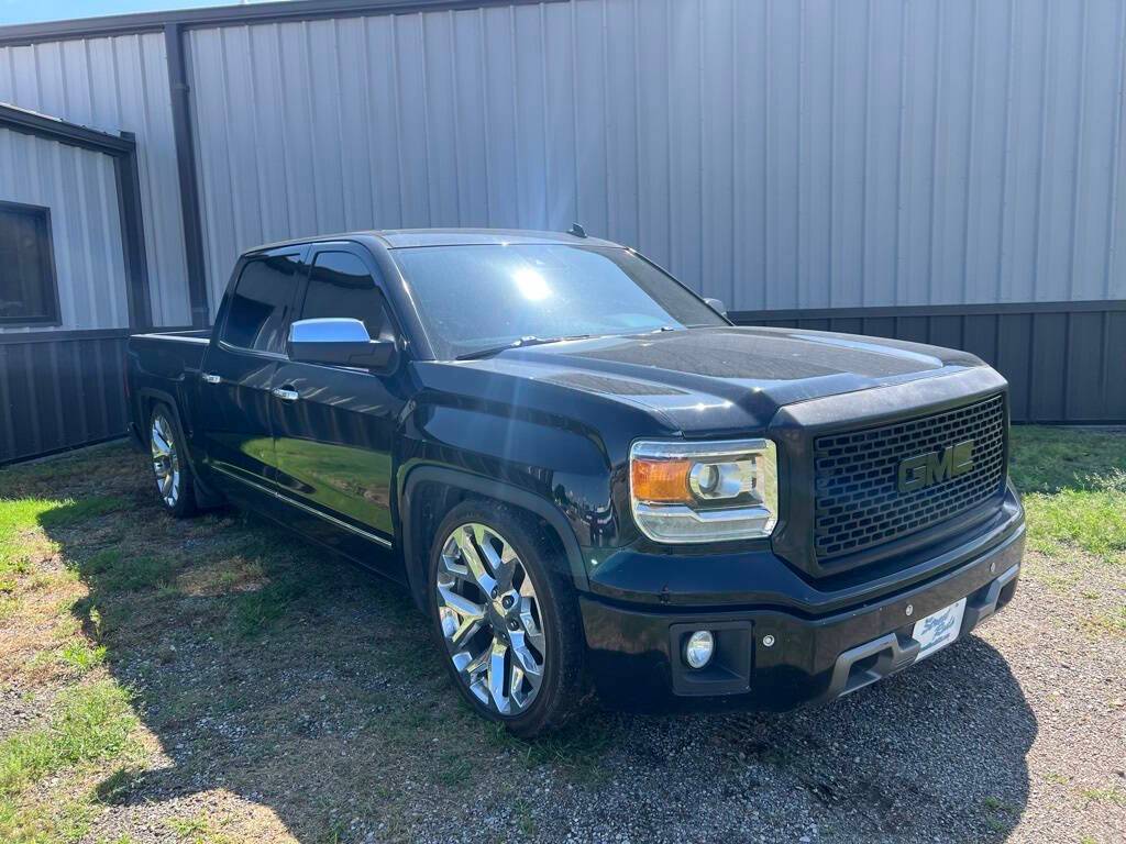 2014 GMC Sierra 1500 SLT — Pickup Truck — 151,392 mi — Junction City, KS