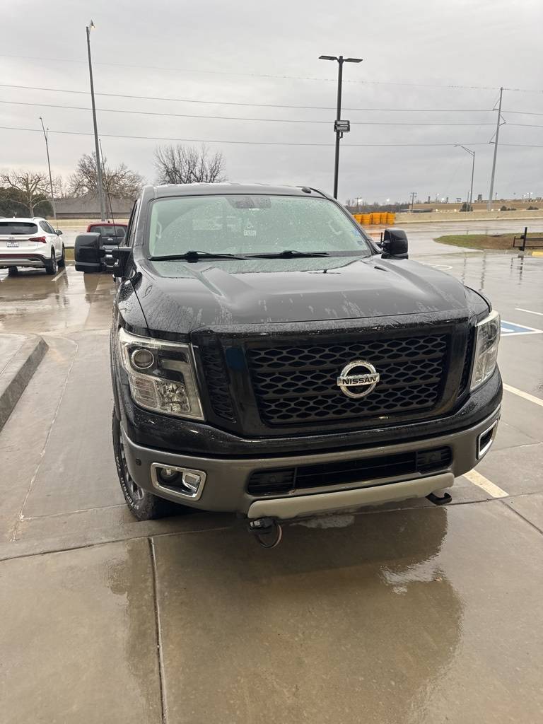 2017 Nissan Titan XD PRO-4X — Pickup Truck — 95,253 mi — Edmond, OK