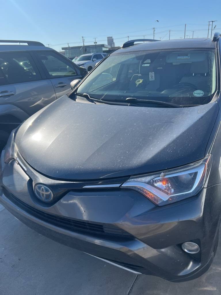 2017 Toyota RAV4 Hybrid XLE — SUV — 103,199 mi — Edmond, OK