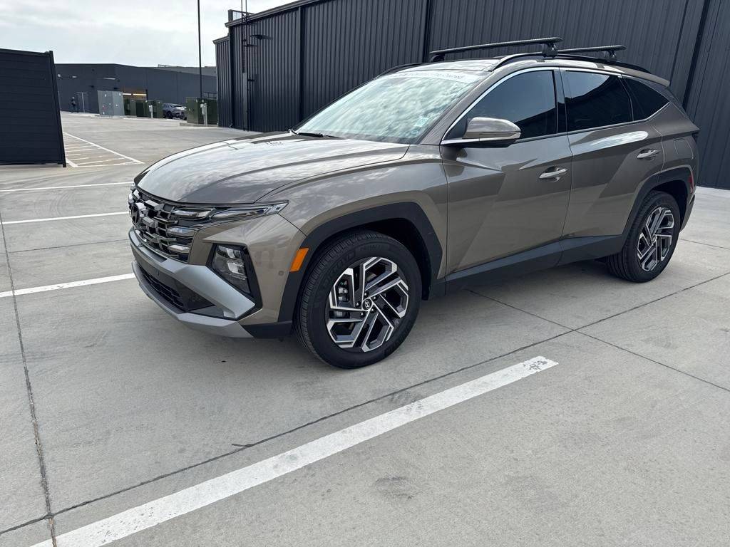 2025 Hyundai Tucson Hybrid Limited — SUV — 4,475 mi — Edmond, OK