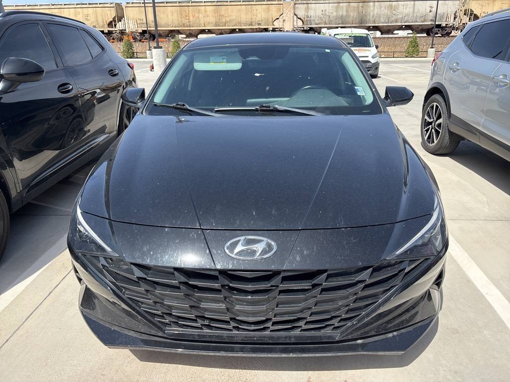2023 Hyundai Elantra SEL — Sedan — 50,549 mi — Edmond, OK