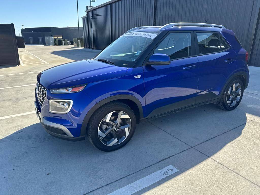 2024 Hyundai Venue Limited — SUV — 19,139 mi — Edmond, OK