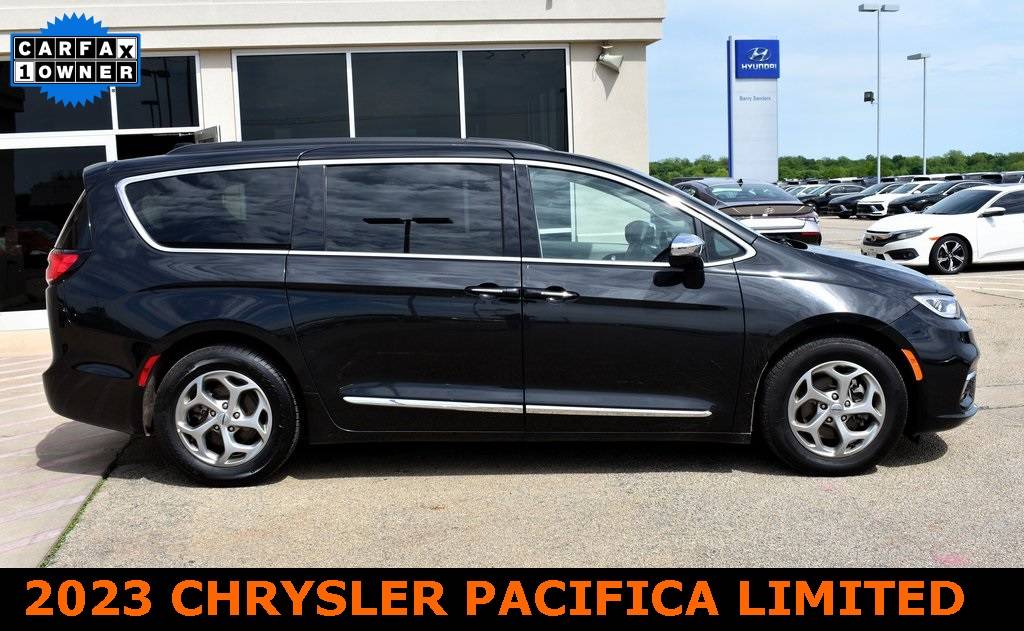 2023 Chrysler Pacifica Limited — Minivan — 68,159 mi — Stillwater, OK
