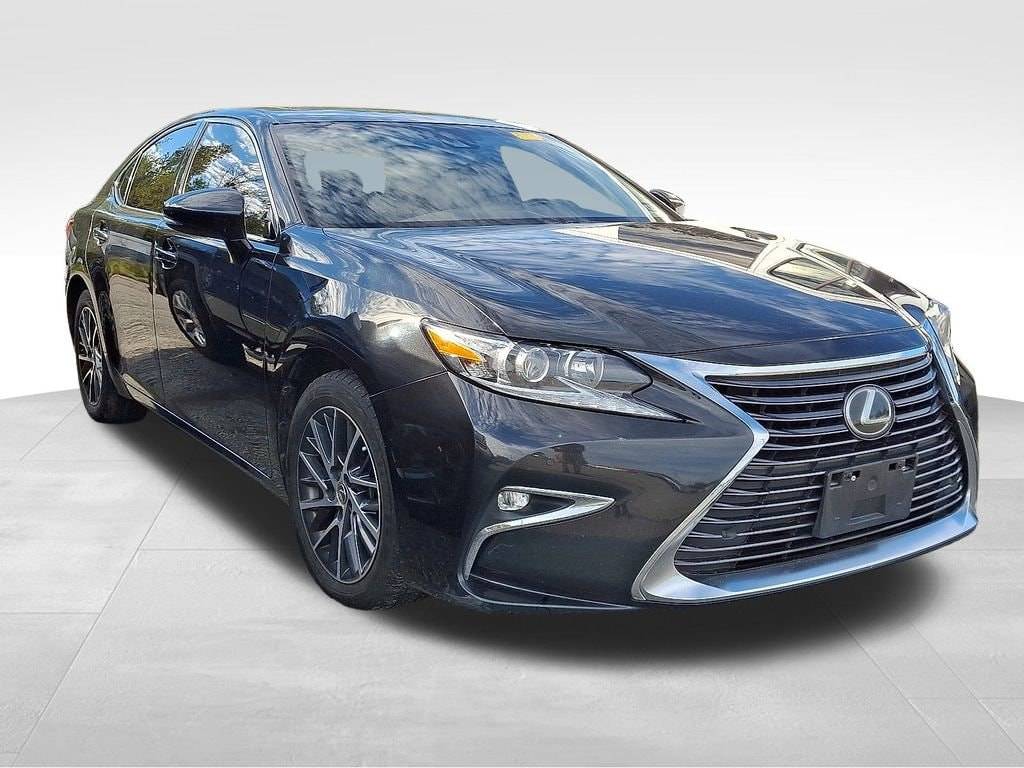 2017 Lexus ES ES 350 — Sedan — 139,571 mi — Lumberton, NJ
