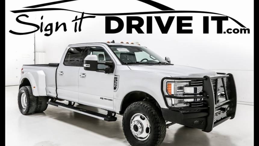 2019 Ford Super Duty F-350 Lariat — Pickup Truck — 52,770 mi — Denton, TX