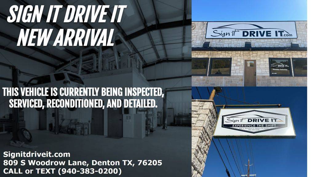 2016 Hyundai Veloster Base — Hatchback — 145,628 mi — Denton, TX