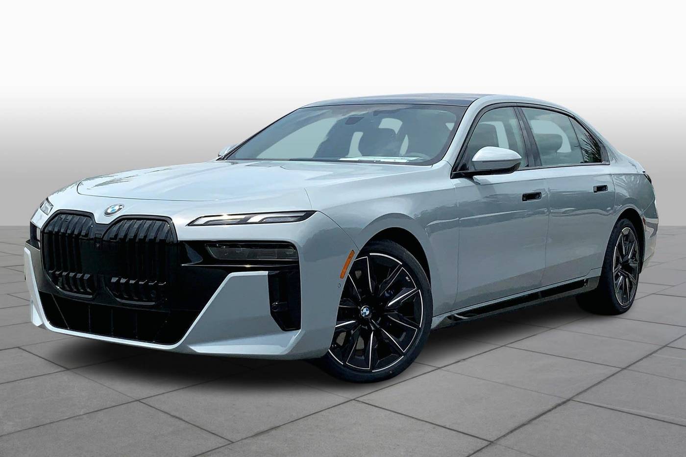 2023 BMW 7 Series 760i — Sedan — 18,399 mi — Columbia, SC