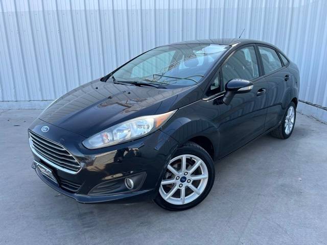2017 Ford Fiesta SE — Sedan — 121,599 mi — Austin, TX