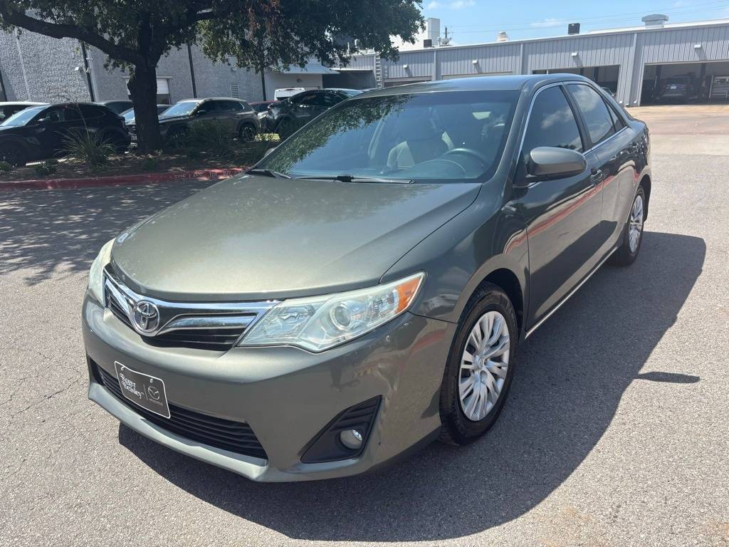 2013 Toyota Camry LE — Sedan — 120,681 mi — Austin, TX