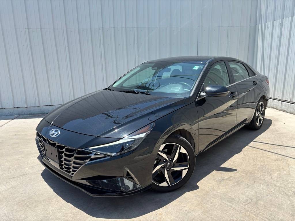 2023 Hyundai Elantra Limited — Sedan — 16,206 mi — Austin, TX