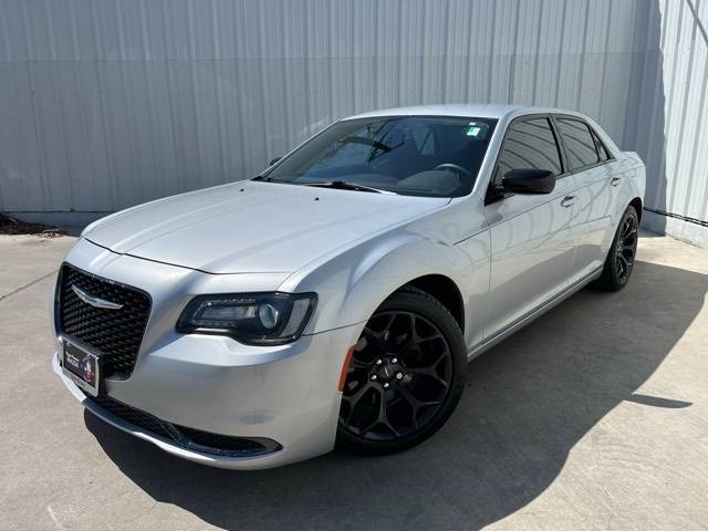 2019 Chrysler 300 Touring — Sedan — 69,585 mi — Austin, TX