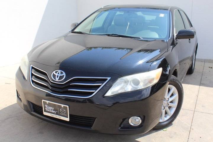 2011 Toyota Camry XLE — Sedan — 220,171 mi — Georgetown, TX
