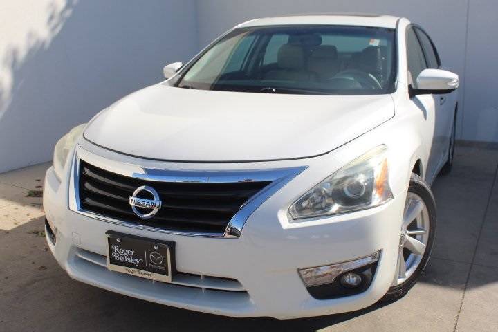 2015 Nissan Altima 2.5 SL — Sedan — 116,823 mi — Georgetown, TX