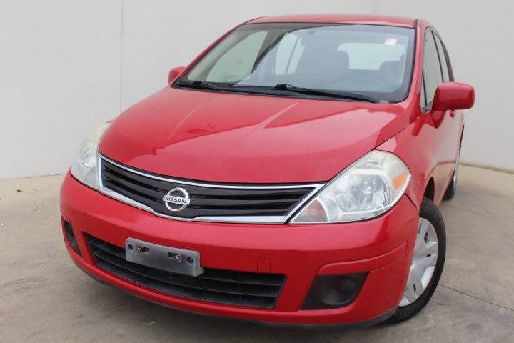 2011 Nissan Versa 1.8 S — Hatchback — 102,100 mi — Georgetown, TX