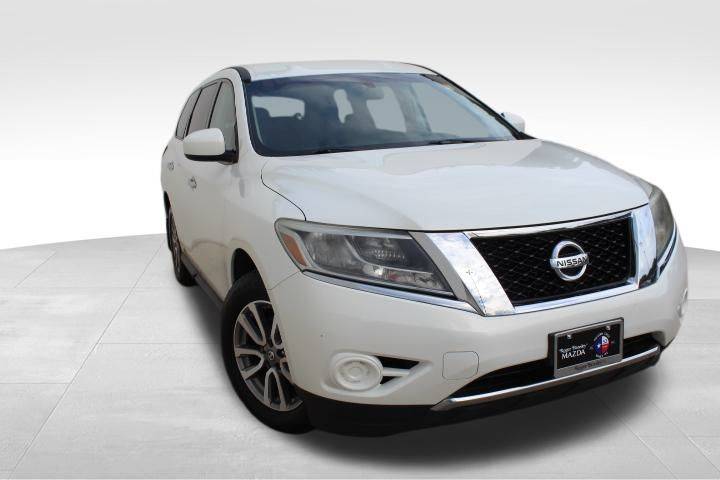 2014 Nissan Pathfinder S — SUV — 111,983 mi — Georgetown, TX