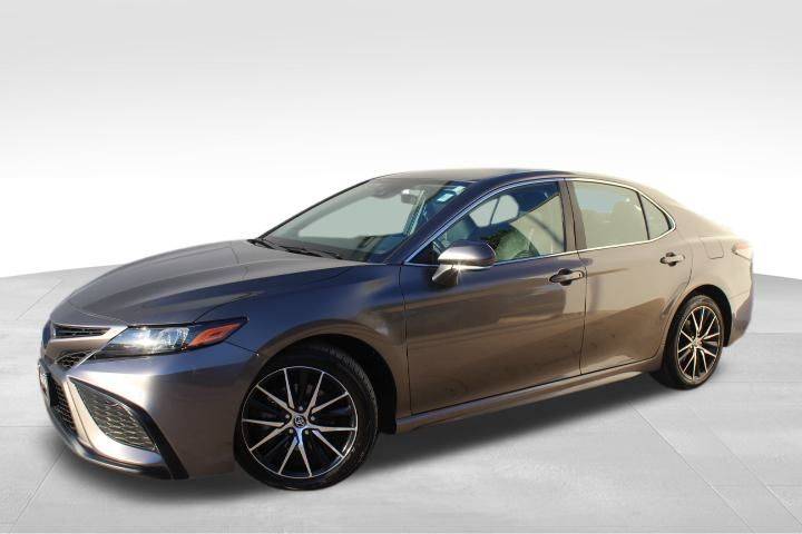 2023 Toyota Camry SE — Sedan — 59,037 mi — Georgetown, TX