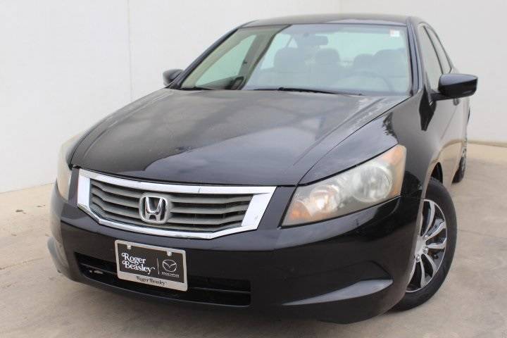 2010 Honda Accord LX — Sedan — 143,224 mi — Georgetown, TX