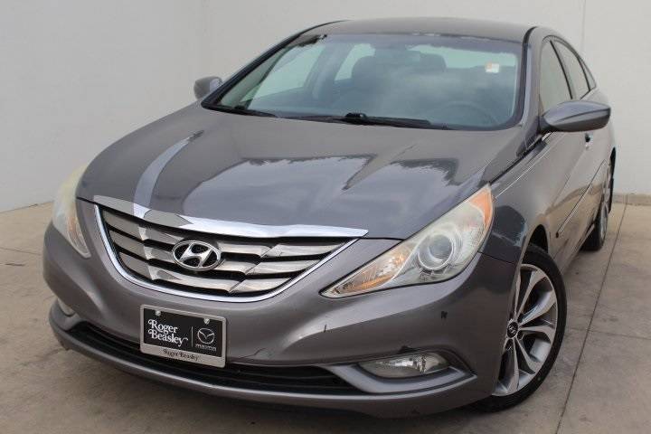 2013 Hyundai Sonata SE 2.0T — Sedan — 93,124 mi — Georgetown, TX