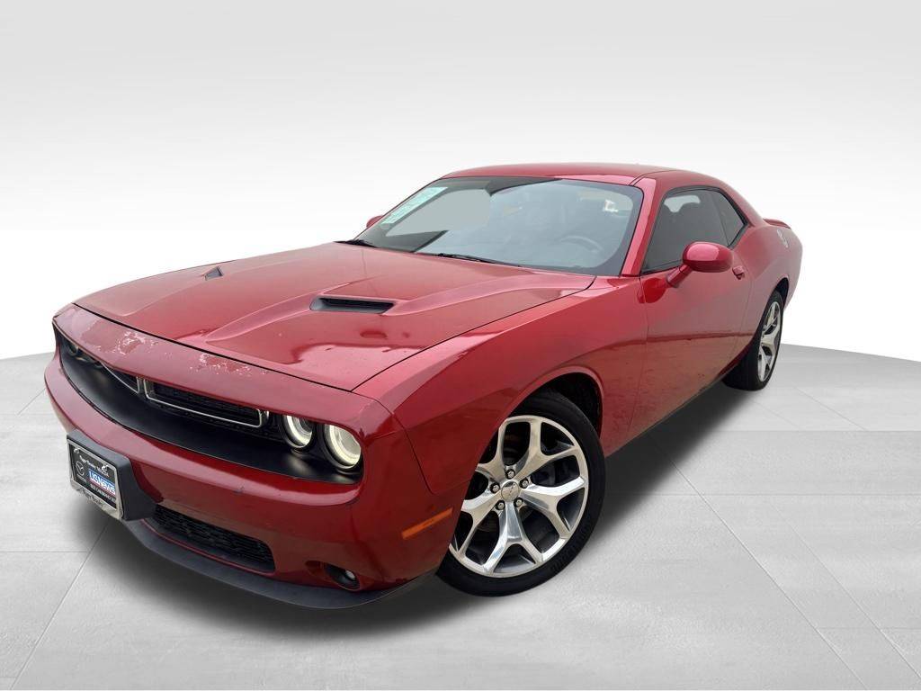 2016 Dodge Challenger SXT Plus