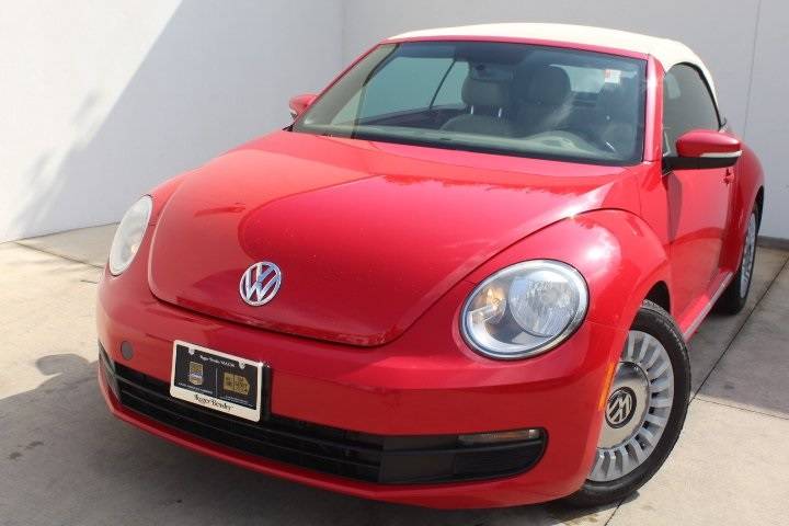 2014 Volkswagen Beetle 2.5 — Convertible — 112,570 mi — Georgetown, TX