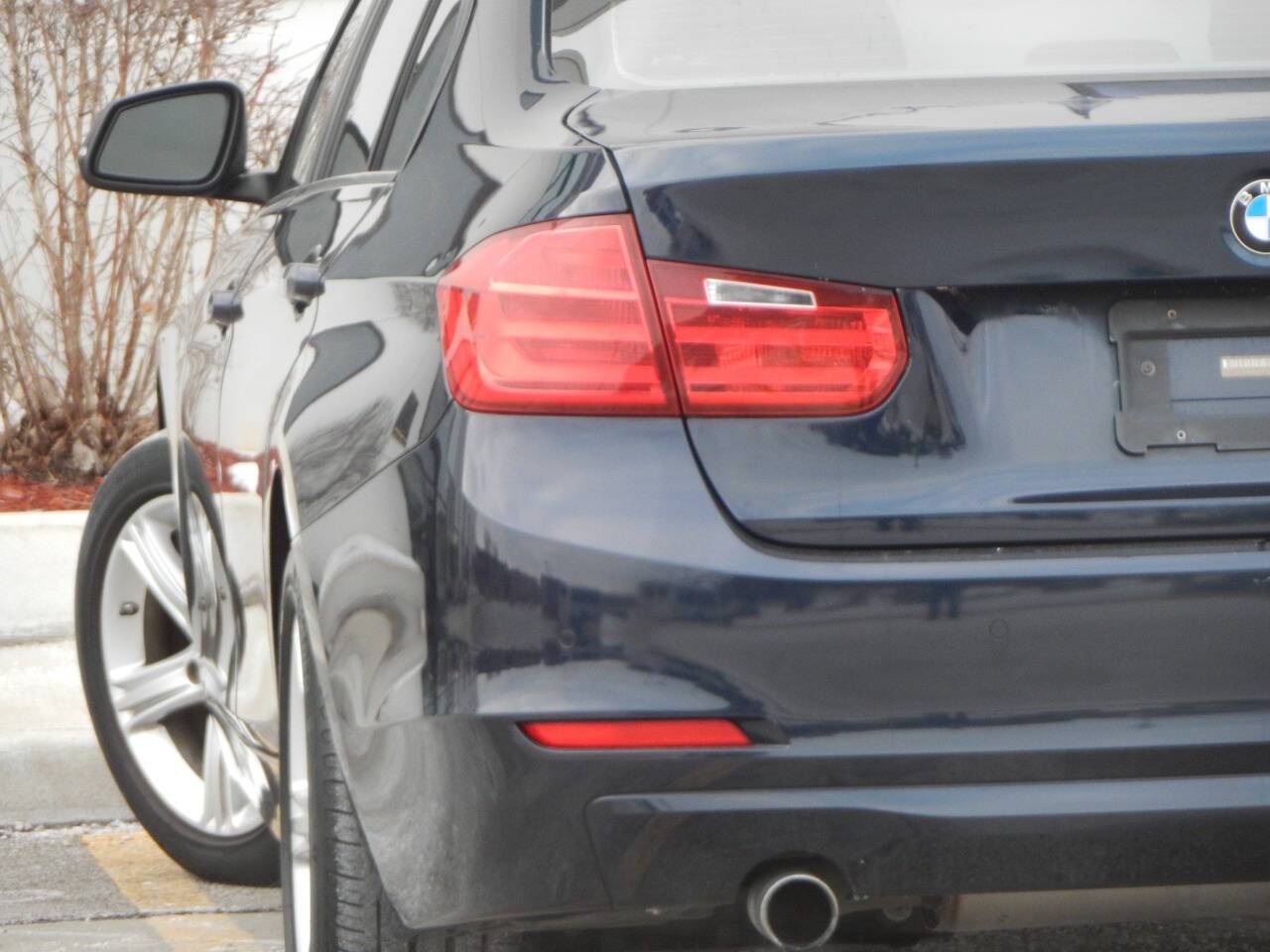 2014 2014 BMW 3 Series 320i