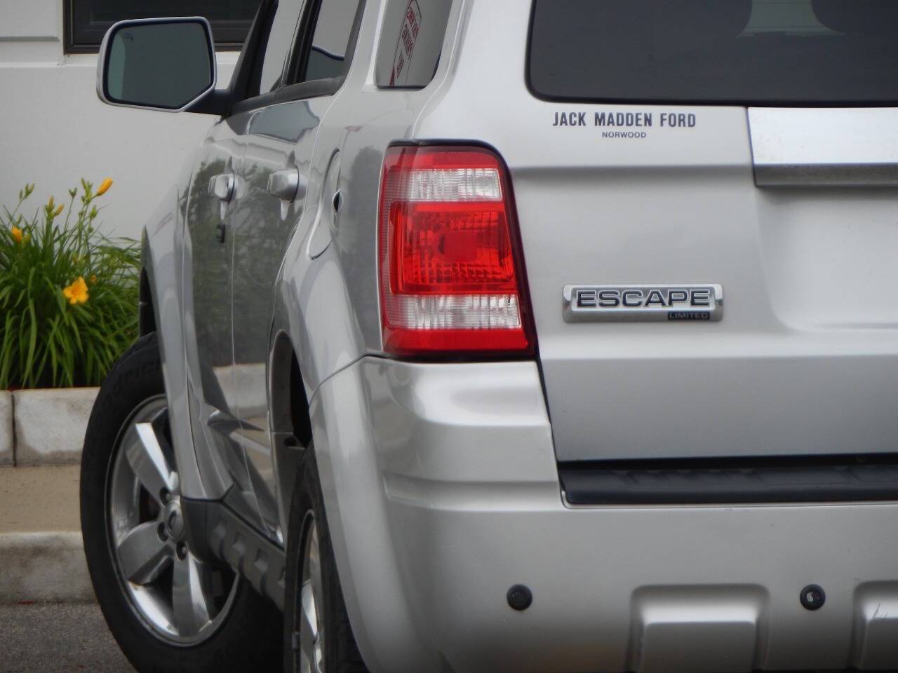 2009 Ford Escape Limited — SUV — 66,047 mi — Melrose Park, IL