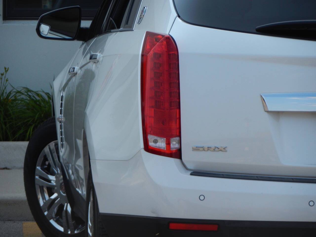 2011 Cadillac SRX Luxury Collection — SUV — 77,135 mi — Melrose Park, IL