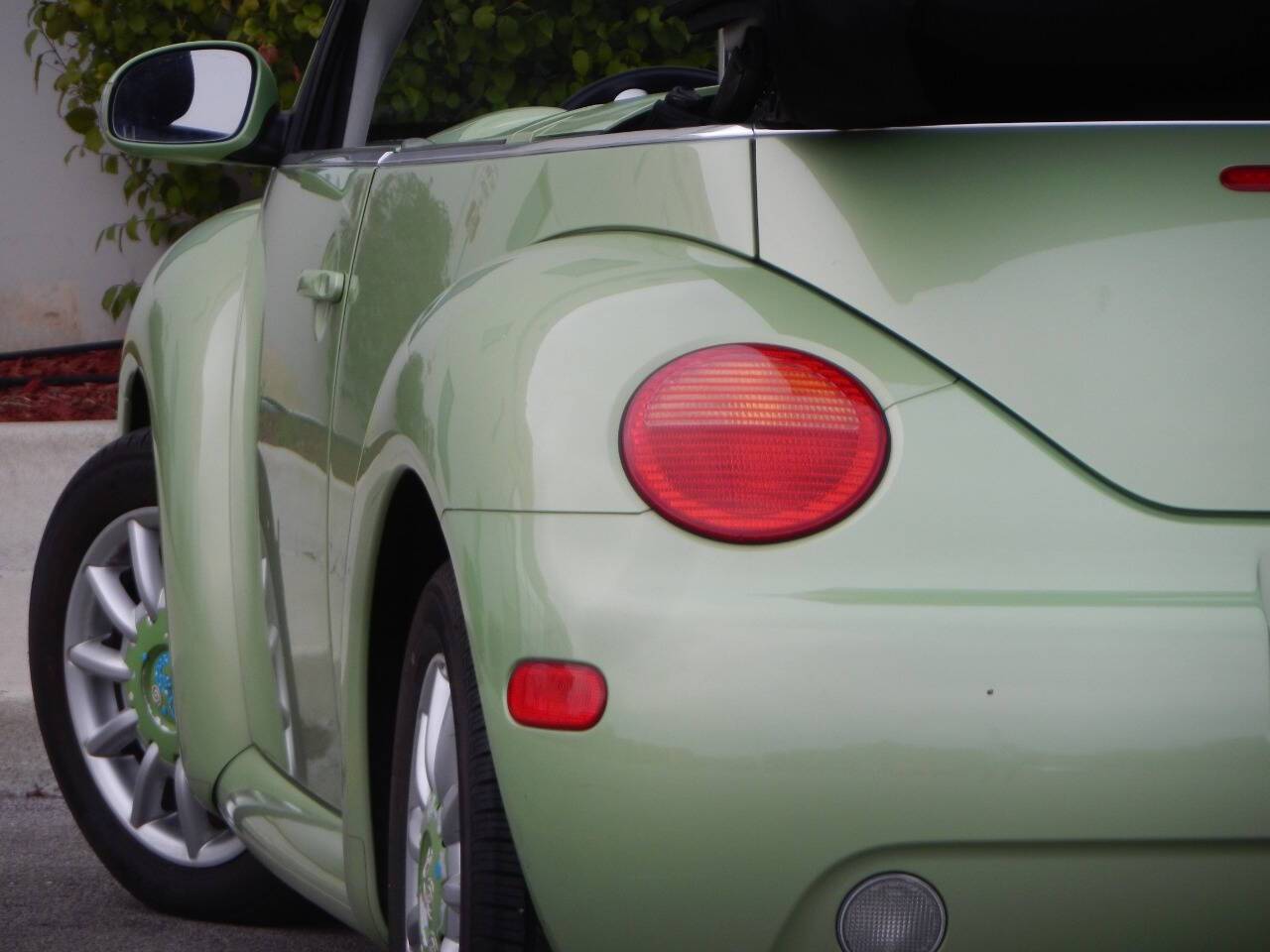 2004 Volkswagen New Beetle GLS — Convertible — 46,405 mi — Melrose Park, IL