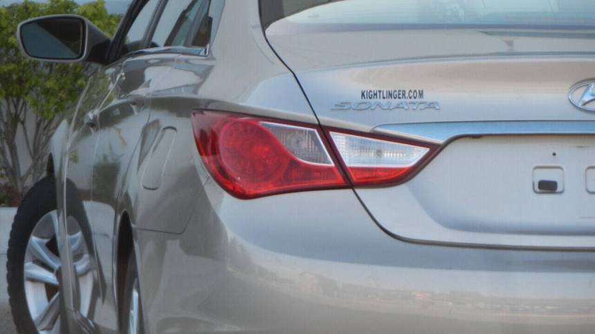 2011 Hyundai Sonata GLS — Sedan — 65,964 mi — Melrose Park, IL