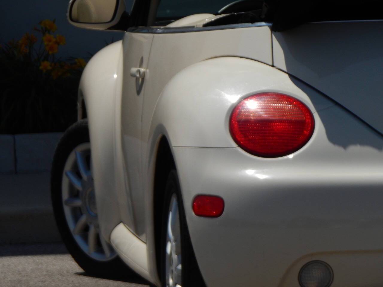2005 Volkswagen New Beetle GLS — Convertible — 74,815 mi — Melrose Park, IL