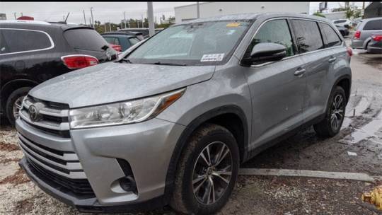 2019 Toyota Highlander LE — SUV — 82,999 mi — Clearwater, FL