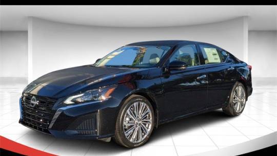 2025 Nissan Altima SL — Sedan — 9,844 mi — Clearwater, FL