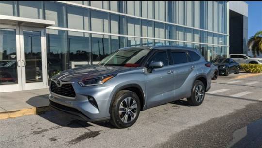 2021 Toyota Highlander XLE — SUV — 48,215 mi — Clearwater, FL