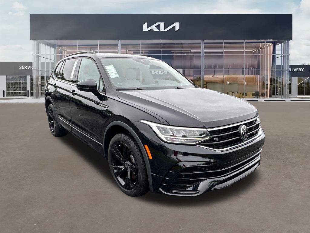 2024 Volkswagen Tiguan SE R-Line Black — SUV — 13,146 mi — Macon, GA