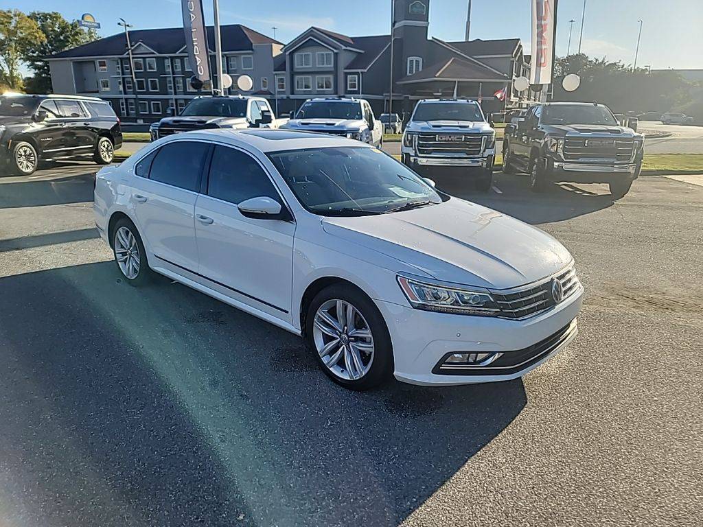 2017 Volkswagen Passat 1.8T SE — Sedan — 82,834 mi — Macon, GA