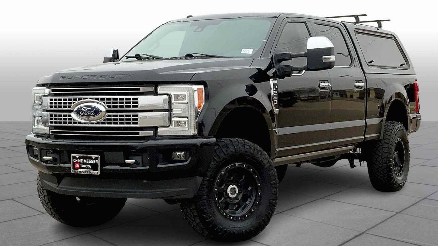 2017 Ford Super Duty F-250 Platinum — Pickup Truck — 94,106 mi — Lubbock, TX