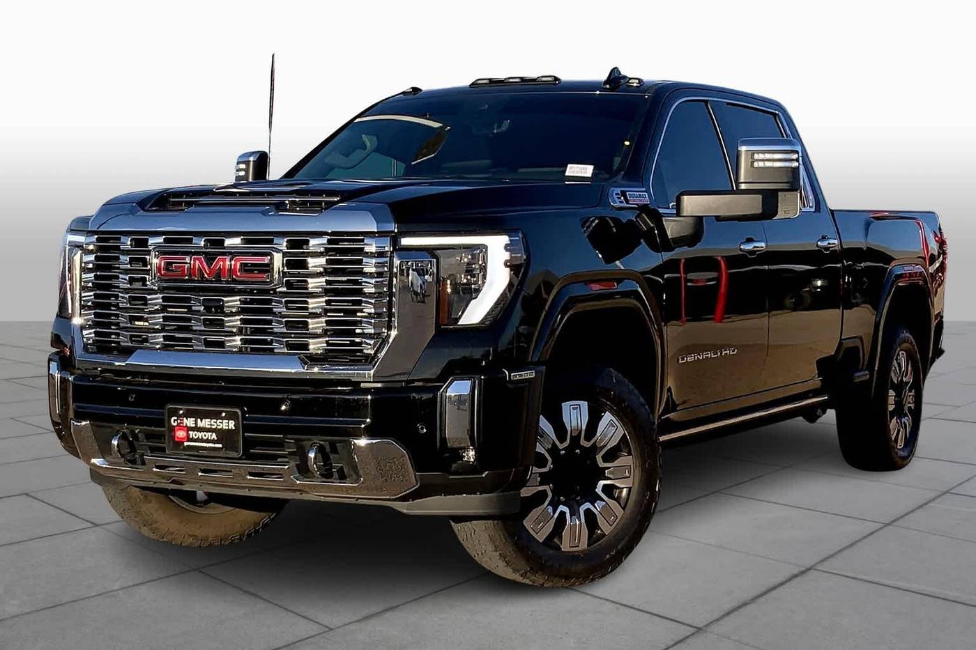 2024 GMC Sierra 2500HD Denali — Pickup Truck — 43,980 mi — Lubbock, TX