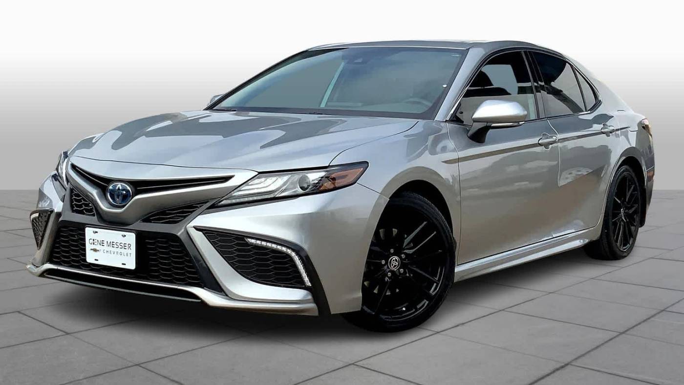 2022 Toyota Camry Hybrid XSE — Sedan — 75,583 mi — Lubbock, TX
