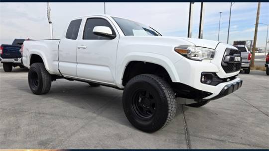 2018 Toyota Tacoma SR5 — Pickup Truck — 75,822 mi — Las Vegas, NV