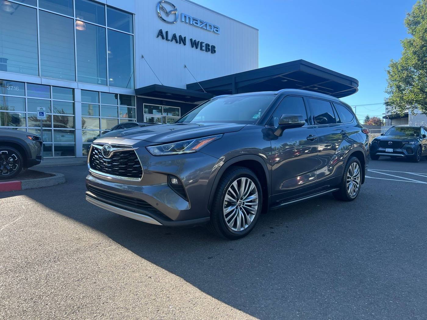 2022 Toyota Highlander Platinum — SUV — 51,393 mi — Vancouver, WA