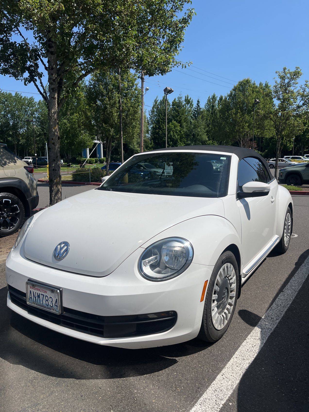 2013 Volkswagen Beetle 2.5 — Convertible — 74,731 mi — Vancouver, WA