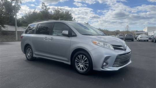2019 Toyota Sienna XLE — Minivan — 60,886 mi — Homosassa, FL